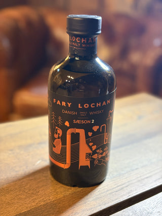 Fary Lochan Sæson 2 Dansk Single Malt Whisky flaske forside