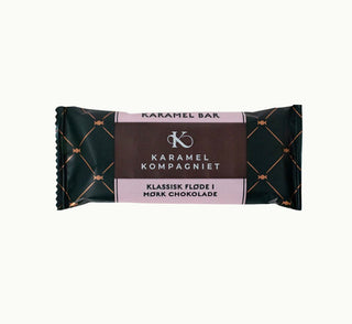 Karamel Bar med klassisk flødekaramel overtrukket med mørk chokolade fra Karamel Kompagniet – håndlavet på Bornholm