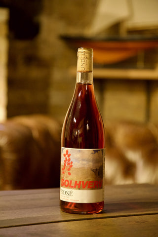 Lindely Solhverv Solnedgang Rosé 2023 dansk rosévin fra Lindely Vingård i Danmark